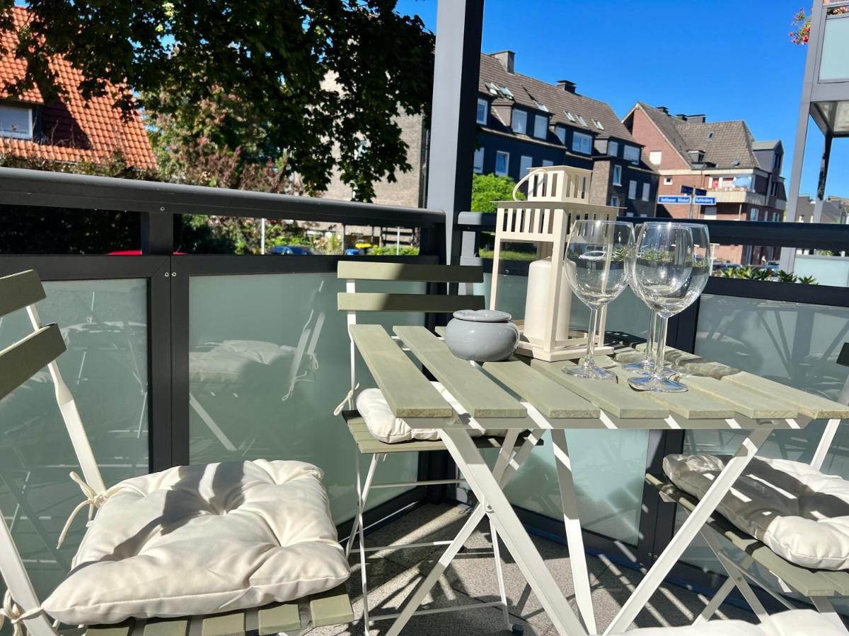Design Apartment Mit Balkon - Kueche - Netflix Essen Exterior photo